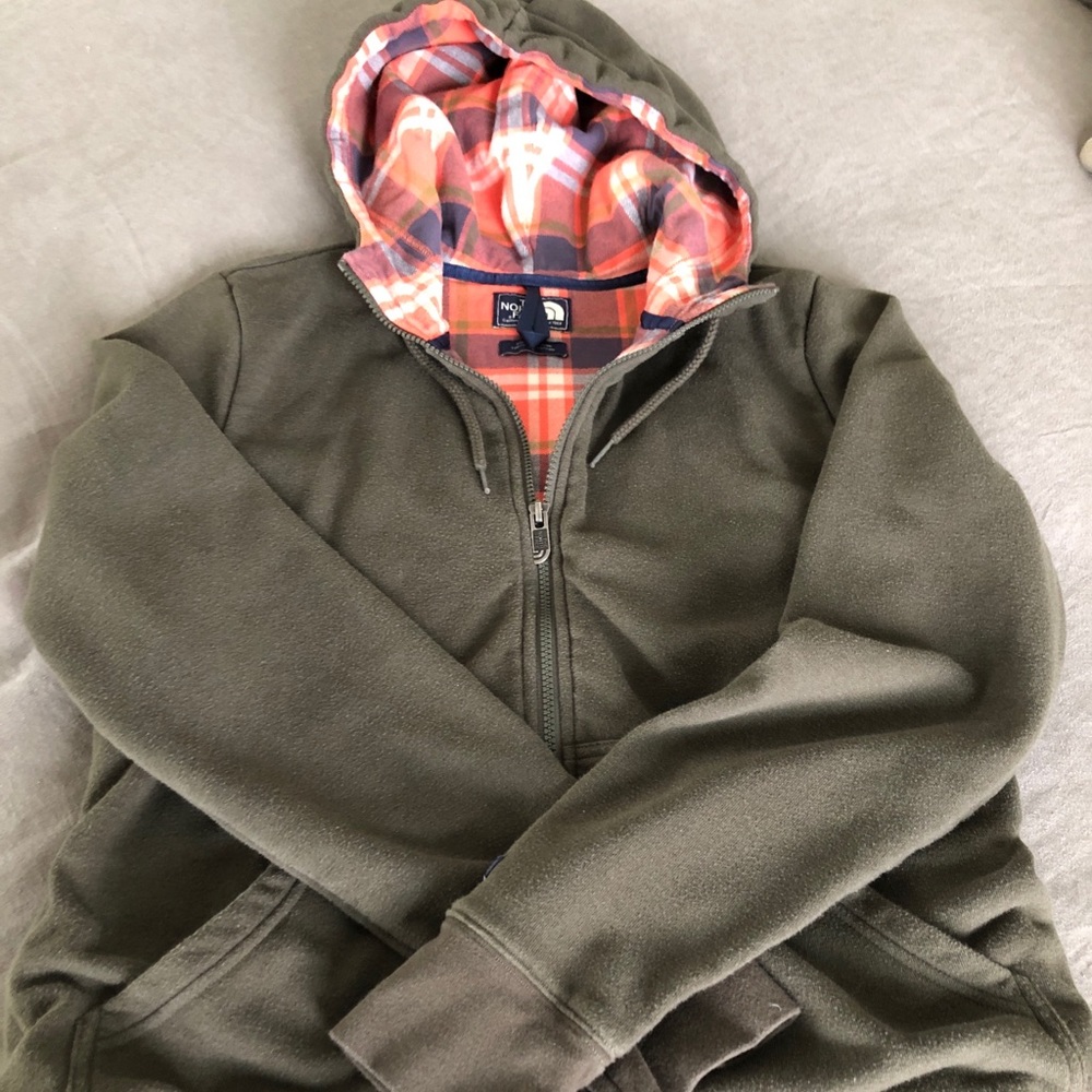 Women’s North Face lined full zip hoodie. - Picture 2 of 2